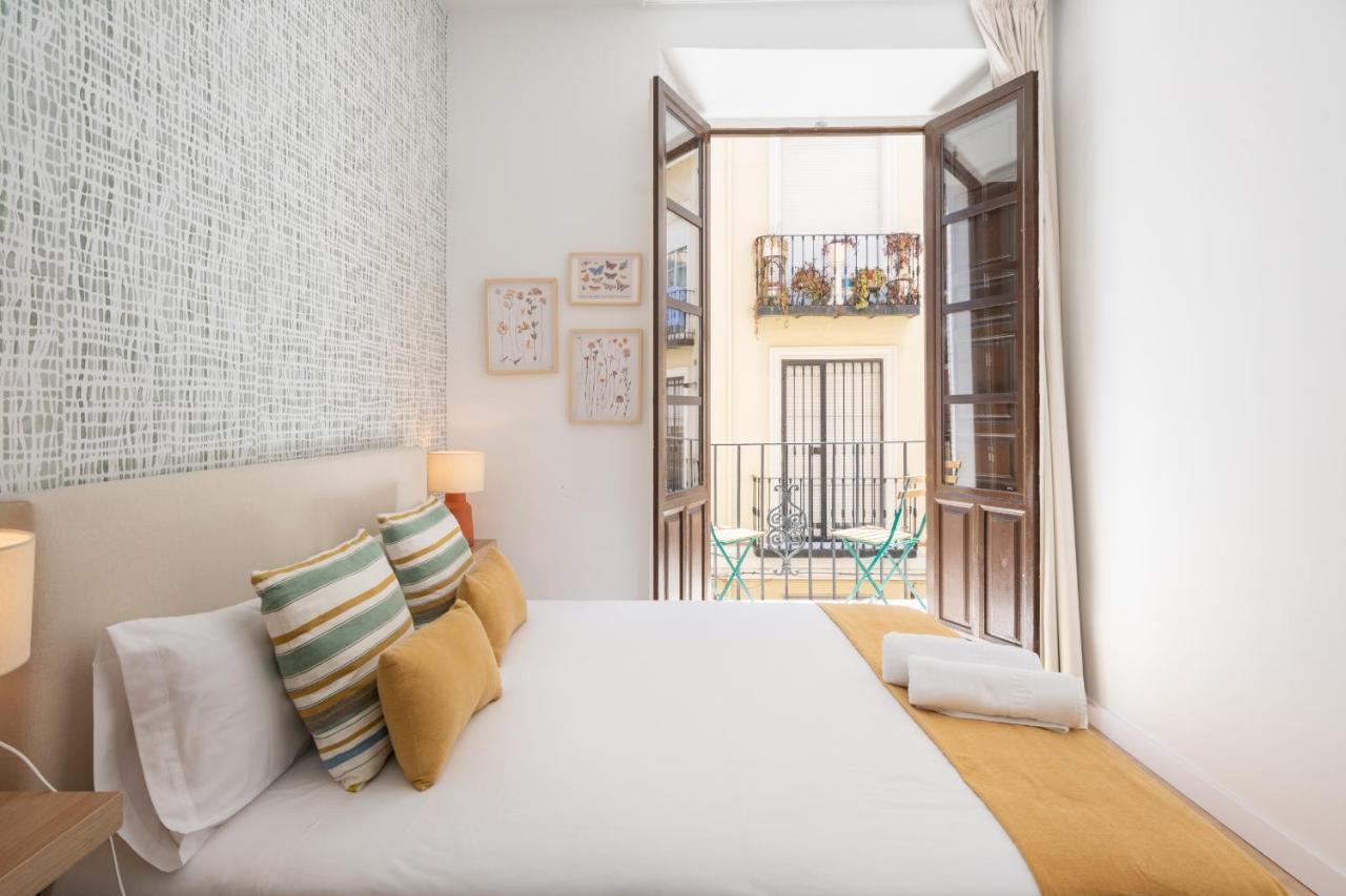 Apartamentos Luna Suites Palacio Dorita Granada Kültér fotó