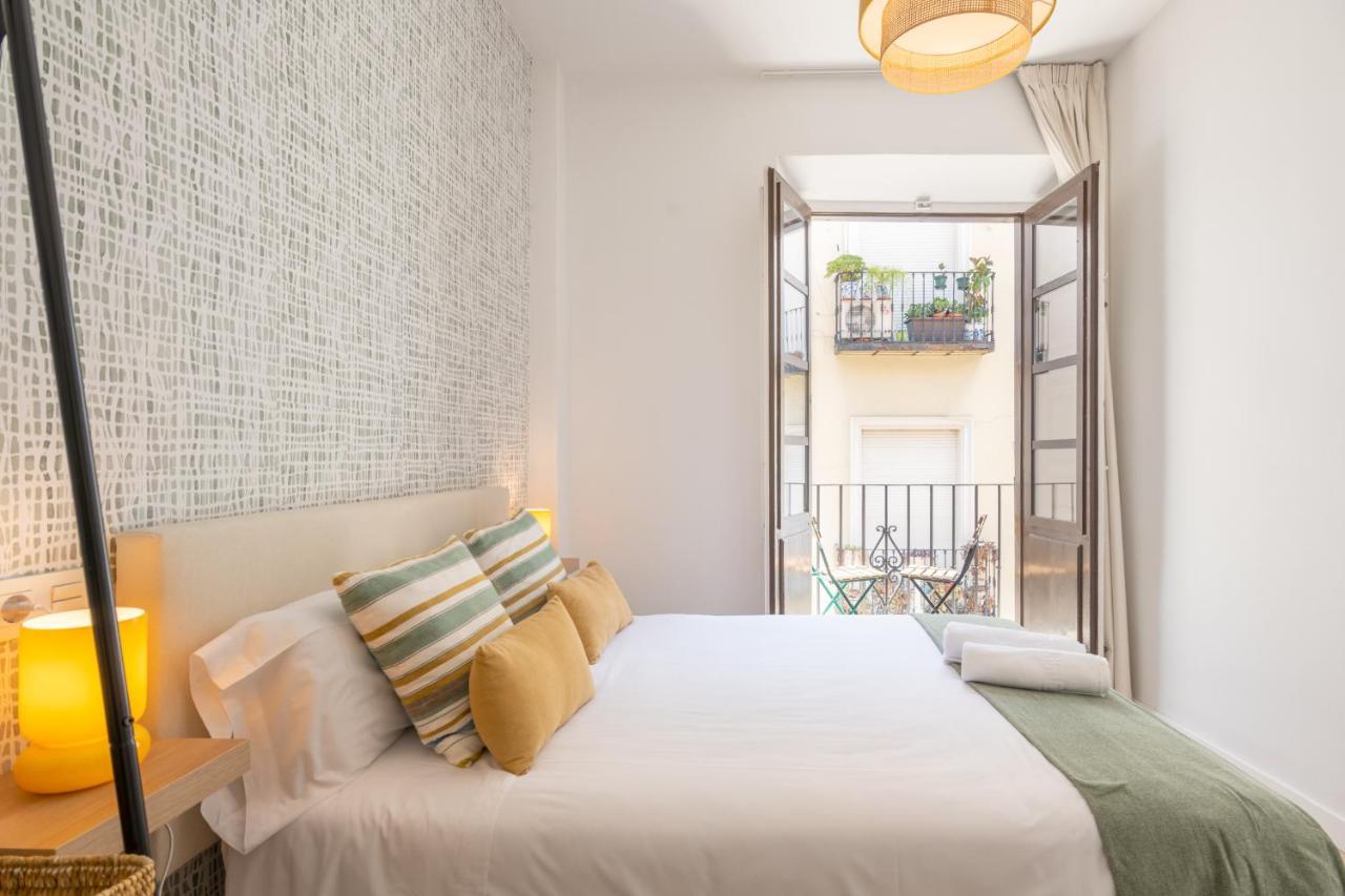 Apartamentos Luna Suites Palacio Dorita Granada Kültér fotó